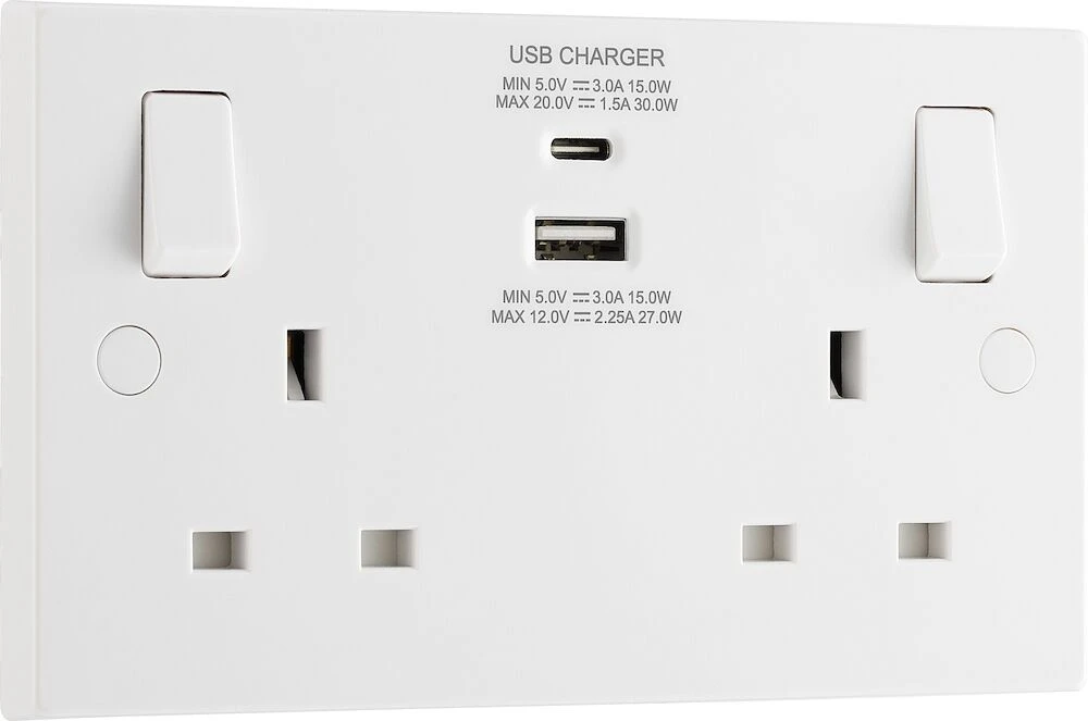 BG White Moulded Square Edge 13A Double Switched Socket with USB A + C 30W