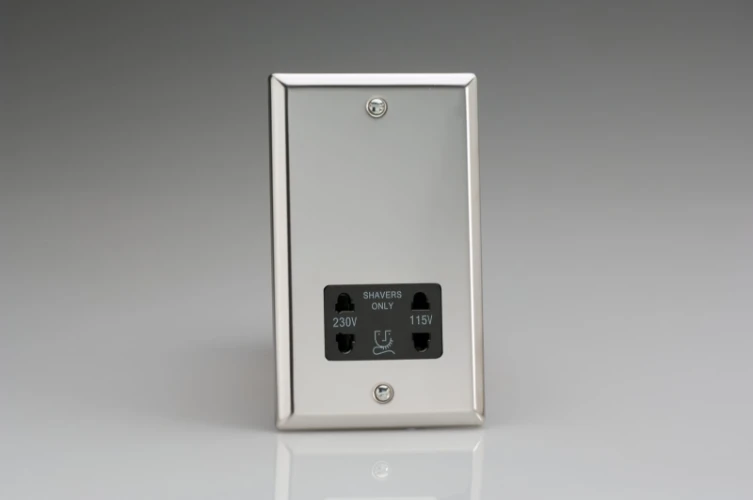 Varilight Dual Voltage Shaver Socket 230V/115V Classic Mirror Chrome with Black Insert