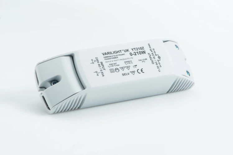 Varilight 0-210VA Dimmable Low Voltage Lighting Transformer (with Terminals)