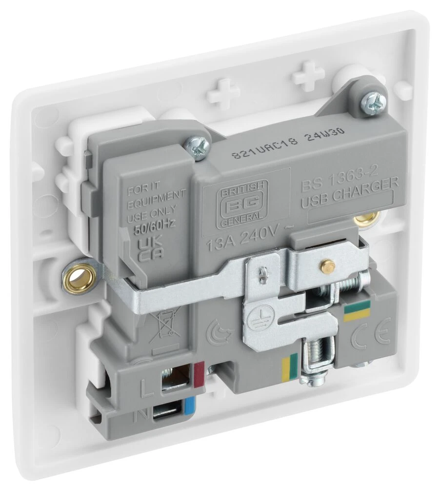 BG Nexus 800 Series, 13A Single Switched Socket with USB A + C 18W