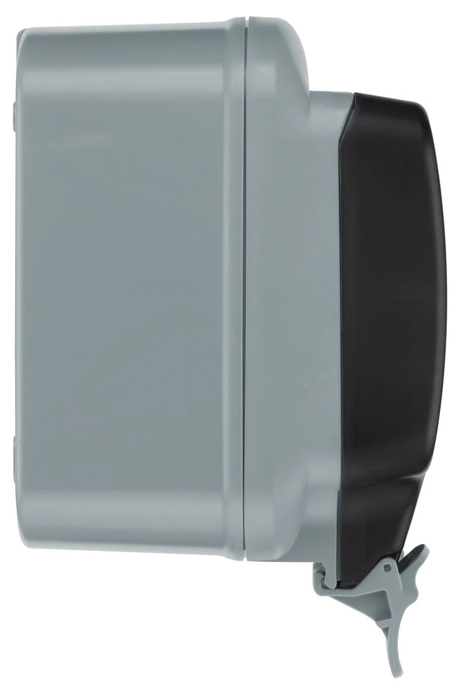 Masterplug 13A Single Switched Socket, IP66