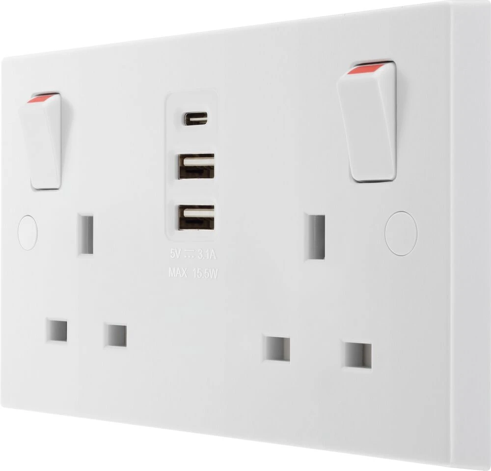 BG Nexus 800 Series, 13A Double Switched Socket with 2 x USB A + 1 USB C (15W)