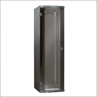 046318 LEGRAND PATCHKAST 2026X600X600 42HE
