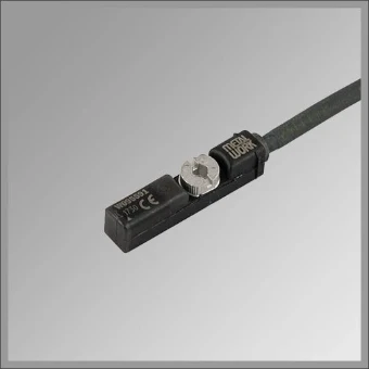 W095434 METAL WORK HALL SENSOR PNP T7 SQUARE 2.5M