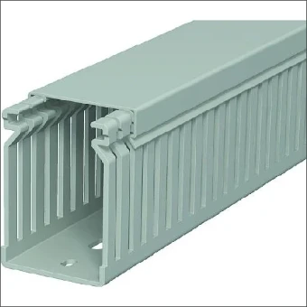 LK4 60040 OBO BEDRADINGSKOKER 60X40X2000 PVC
