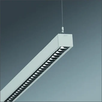 HLHX/1500 LED 4000 8 REGIOLUX PENDELARM. HOKAL-HLHX/1500 LED