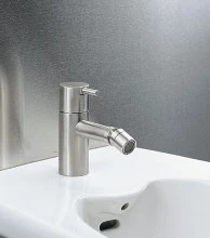 MELANGEUR DE BIDET VOLA chromé bec fixe avec vidage 5/4