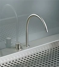MELANGEUR MONOMAIN VOLA chromé bec pivotant 220mm
