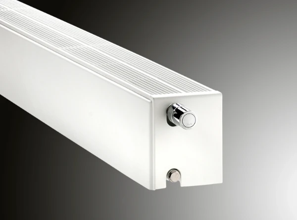 Vasco Flat P-line plintradiator H200xT33xB1200 - 1039 W (EN442/75/65/20) - S600 Structuur Wit