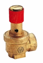 Giacomini  R140 soupape de securite fxf G 1/2"F /6 bar