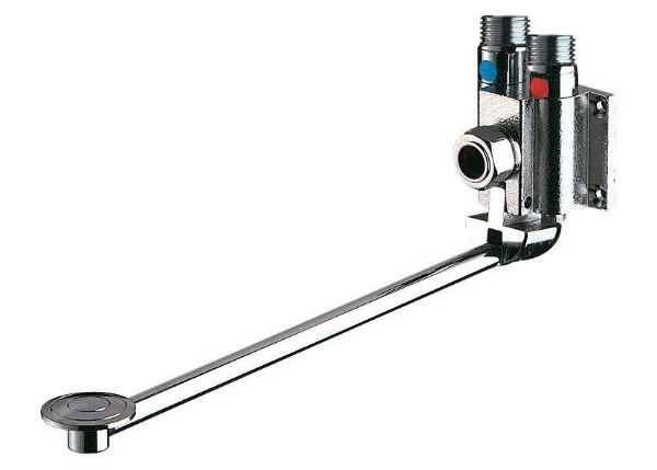 DELABIE MIXFOOT mitigeur à pédale MM1/2", fixation murale sans écrou