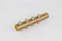 Begetube laiton collecteur avec robinets de réglage et trou purgeur 4/4 - 4 x M24