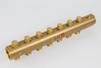Begetube collecteur en laiton avec vannes de réglage intégrées avec purge 5/4 - 7 x M24