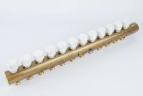 COLLECTEUR BEGETUBE 5/4 X M24 12 raccordements avec thermostat et trou d'aeration 1/2