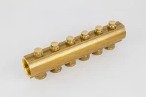 BEGETUBE Distributeur-collecteur en laiton étiré, dia. 1"1/2, avec organes à double réglage micrométrique et 6 sorties 3/4" F.