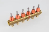 BEGETUBE Collecteur de refoulement 1", 6 sorties avec débitmètres, raccords M24 prémontés.