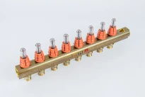 COLLECTEUR BEGETUBE 4/4 X M24 X 1/2 8 circuitss avec débitmètre