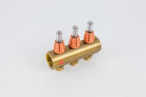 BEGETUBE Collecteur de refoulement 5/4", 3 sorties avec débitmètres, raccords M24 prémontés.