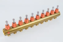BEGETUBE Collecteur de refoulement 5/4", 10 sorties avec débitmètres, raccords M24 prémontés.