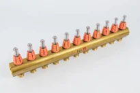 BEGETUBE Collecteur de refoulement 5/4", 11 sorties avec débitmètres, raccords M24 prémontés.