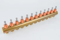 BEGETUBE Collecteur de refoulement 5/4", 12 sorties avec débitmètres, raccords M24 prémontés.