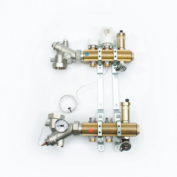 Begetube set collecteur en laiton comfort pour chauffage par le sol avec vannes de réglage et d'arrêt intégrées 4/4 - 1 x M24 - avec purgeur automatique