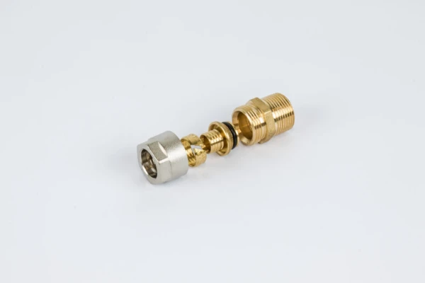 BEGETUBE Raccord à compression 3/4" M x 18x2 mm pour tubes thermoplastiques.
