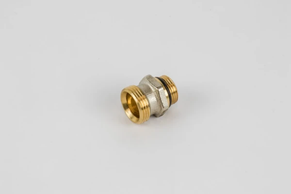 BEGETUBE Siège chromé pour FLUXER dans les distributeurs - collecteurs en dia. 1", avec nipple Eurocone.