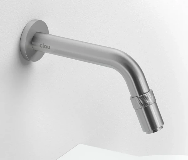 Clou Freddo 11 robinet eau froide mural - bec 150 mm - acier inoxydable brossé