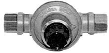 REDUCTEUR PRESSION DE GAZ 1/2 F X 1/2 F propane ajustable 30-50mbar - debit 6kg/h