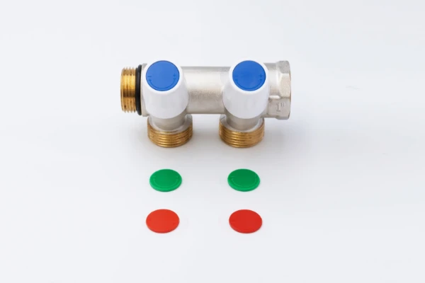 ProOne WP collecteur avec vannes de réglage avec indicateurs (Rouge/Blue/Vert) - 4/4 - 2 x EK3/4M