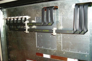 nVent Eriflex - Toebehoren/onderdelen voor stroomrail - ERIFLEX FLEXIBAR en IBSB Steunen 553550 12333735