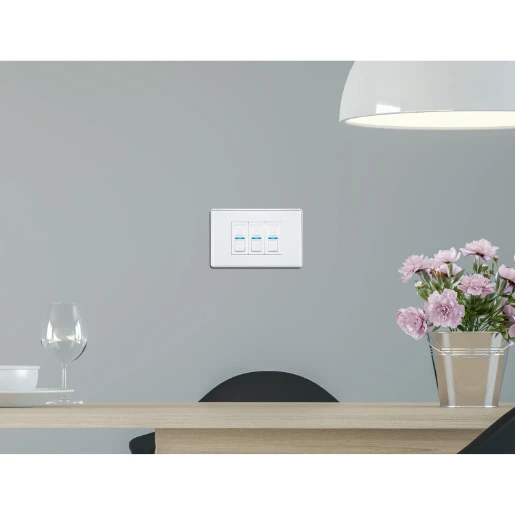 Dimmer 3 Gang Smart Series White