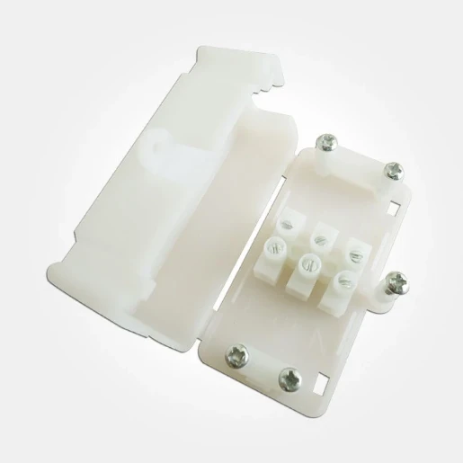 White Ip20 5 Amp Lighting Connector Box