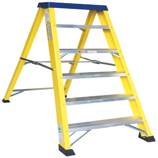Fibreglass Ladder 5 Tread Plus Tray BS EN131 1615mm Open Height