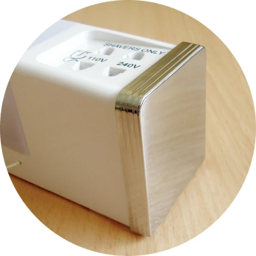 Shaver Light 18W 3500K 1216lm IP44 White
