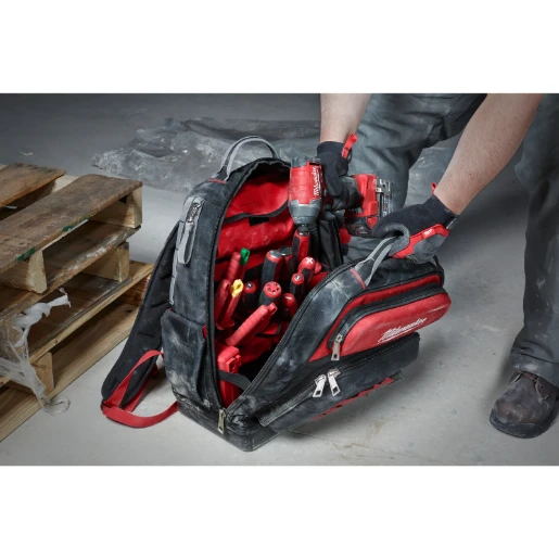 Milwaukee® ULTIMATE JOBSITE BACKPACK -1PC