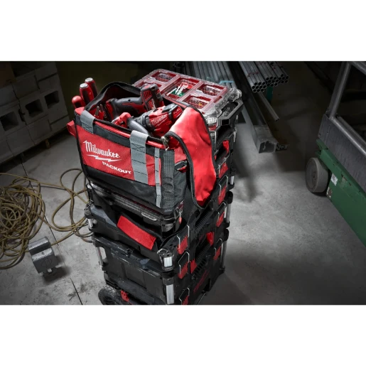 Milwaukee® PACKOUT DUFFEL BAG 15IN/38CM