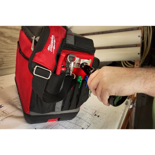 Milwaukee® PACKOUT™ Jobsite Cooler -1pc