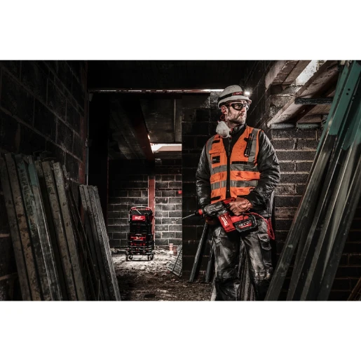 Milwaukee® Premium Hi-Visibility Vest Orange - S/M -1pc