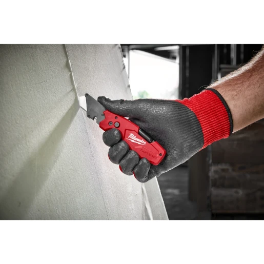 Milwaukee® 6in1 Utility Knife - 1pc