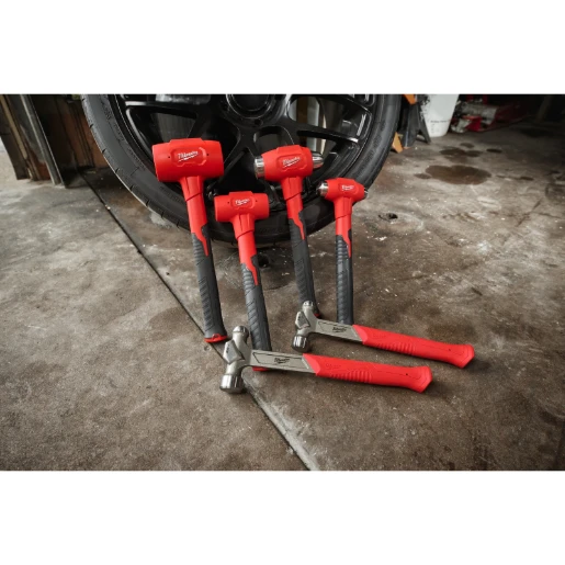 Milwaukee® 1360 g Dead Blow Hammer