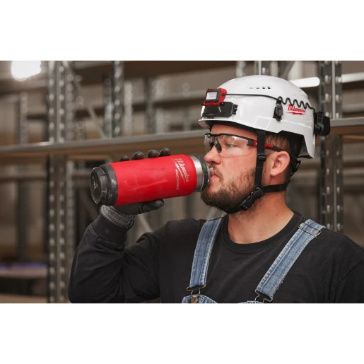 Milwaukee® PACKOUT Bottle 532 ml Chug Lid Red - 1pc