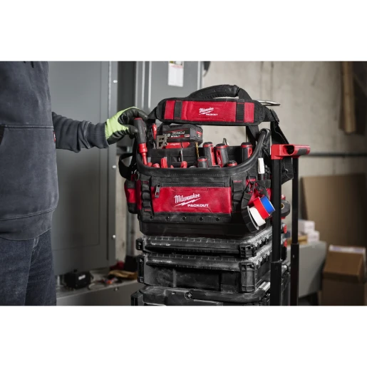 Milwaukee® PACKOUT 38 cm Pro Tote Toolbag