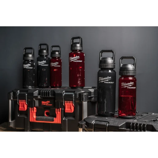Milwaukee® PACKOUT 1005 ml Plastic Bottle Chug Lid Black