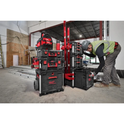 Milwaukee® PACKOUT Rolling Drawer ​