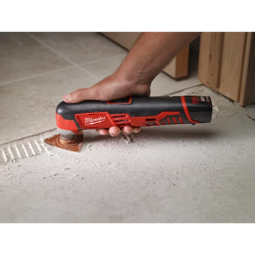 Milwaukee® M12™ Compact Multi tool Bare Unit