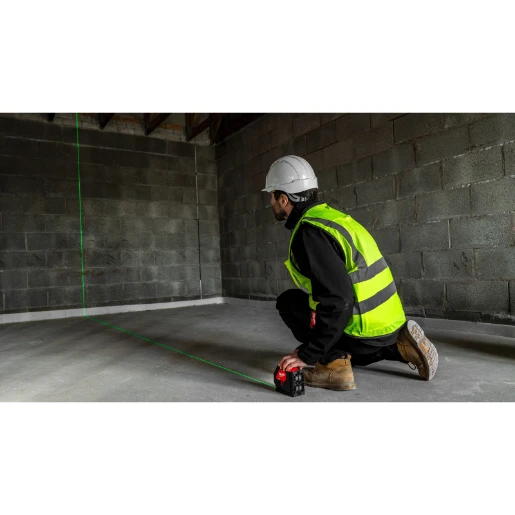 Milwaukee® Alkaline Cross Line Laser in Case