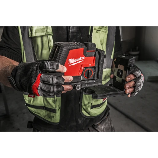 Milwaukee® USB Rechargeable Cross Line Laser Kit
