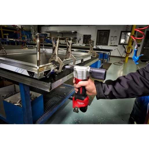 Milwaukee® M12™ Pop Rivet Tool Bare Unit